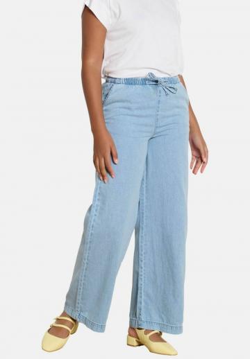 Свободные джинсы