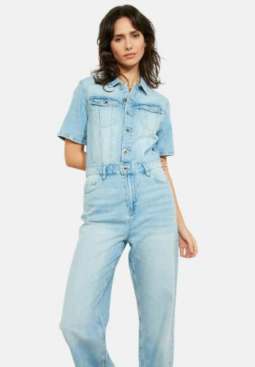 Джинсовый комбинезон