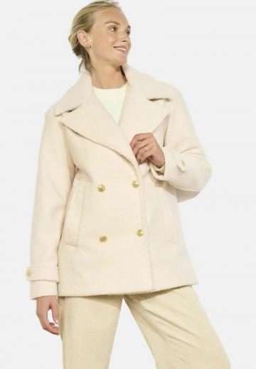 Короткое пальто