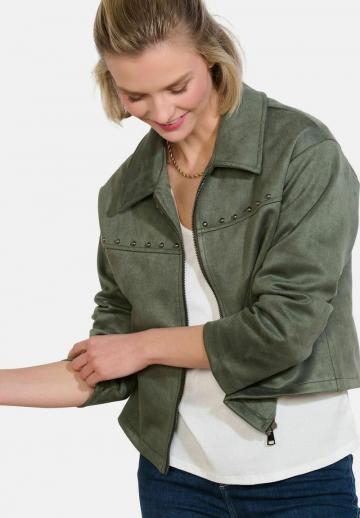 Короткая куртка