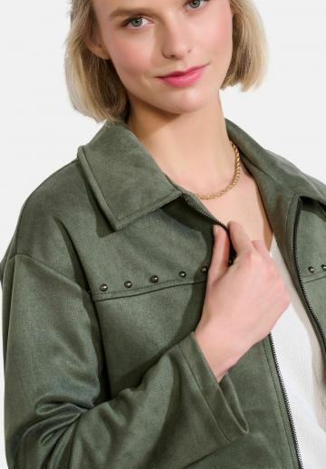 Короткая куртка