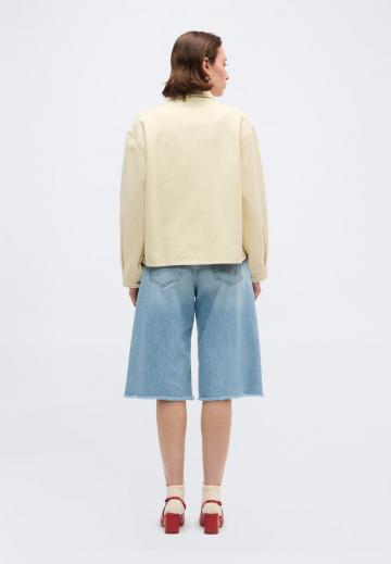 Джинсовая куртка