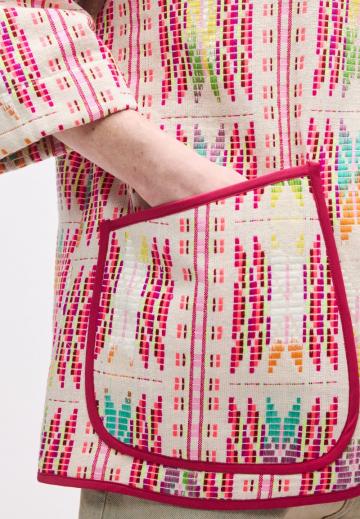 Короткое пальто