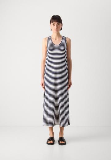 Пляжное платье