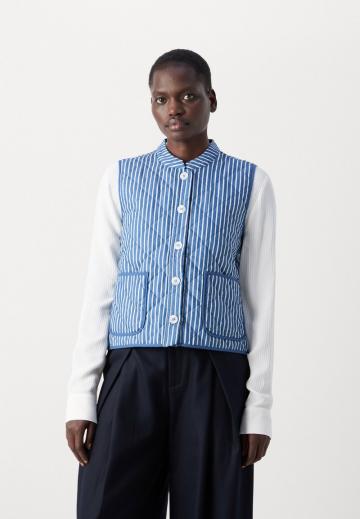 Пуховой жилет