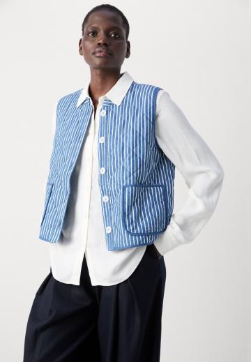 Пуховой жилет