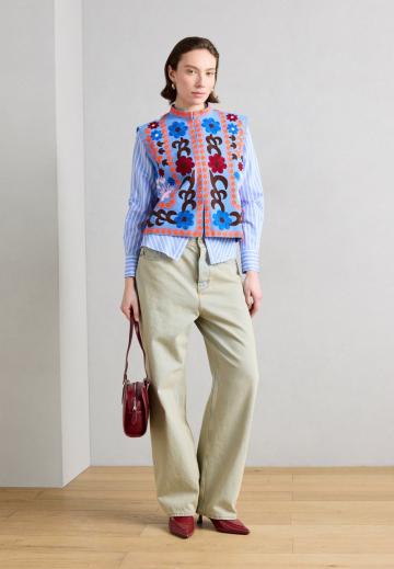 Джинсовая жилетка