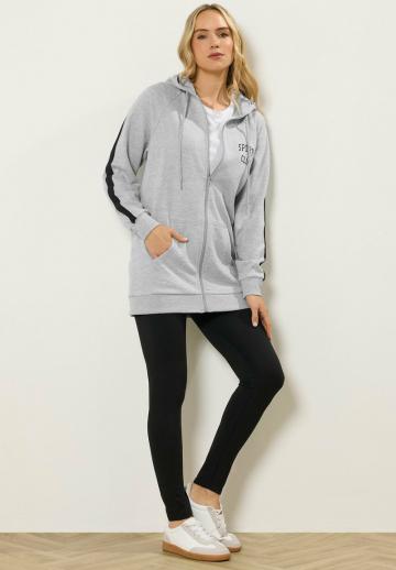 Пуловер с капюшоном