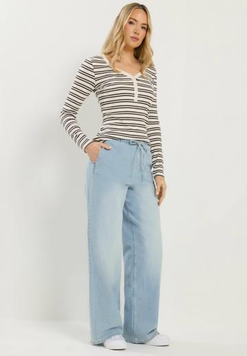 Свободные джинсы