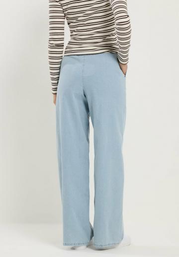 Свободные джинсы