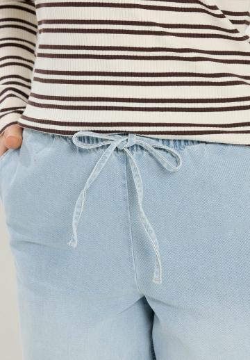 Свободные джинсы