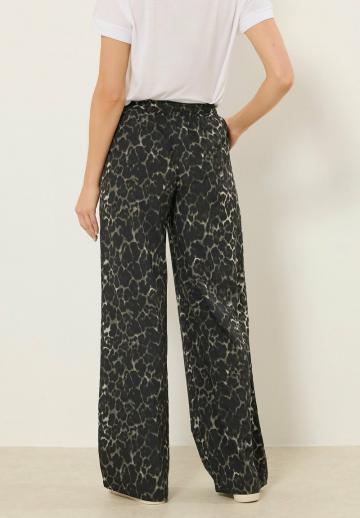 Широкие брюки