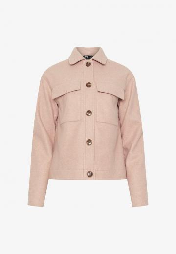 Блейзер с накладными карманами