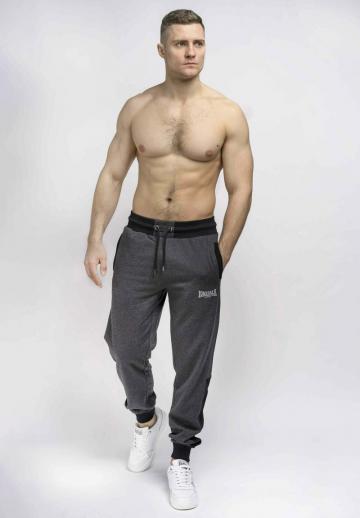 Спортивные штаны