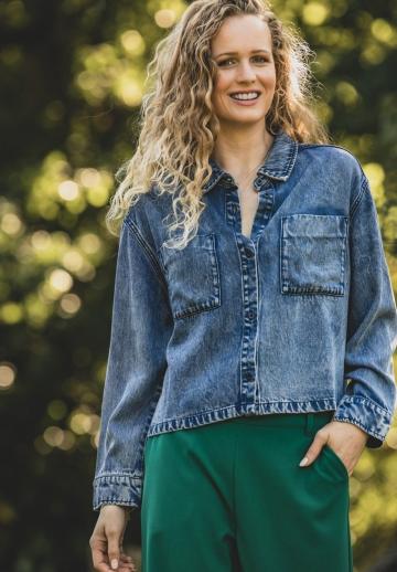 Джинсовая блузка