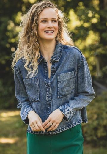 Джинсовая блузка