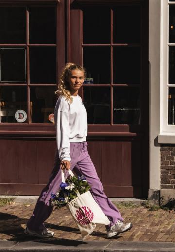 Спортивные штаны