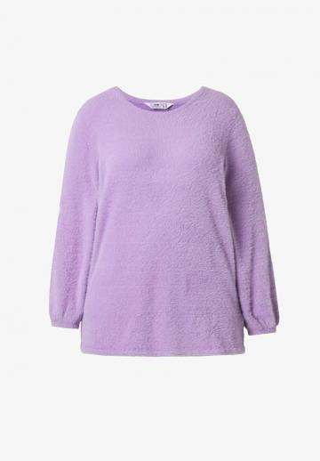 Длинный пуловер