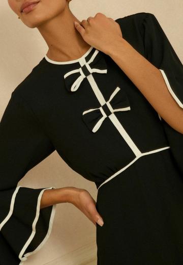 Короткое платье