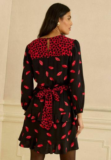 Короткое платье