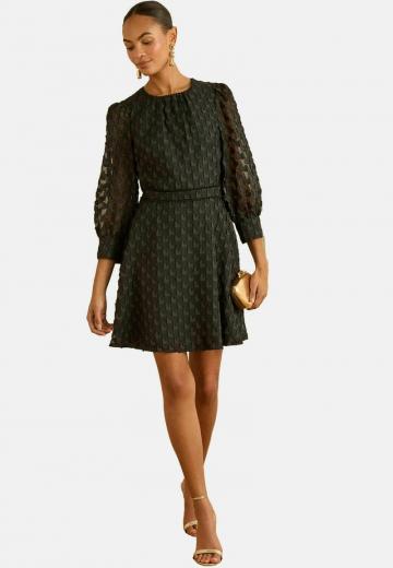 Короткое платье