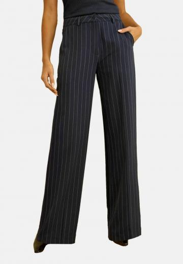 Прямые брюки