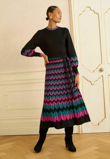 Вязаное платье