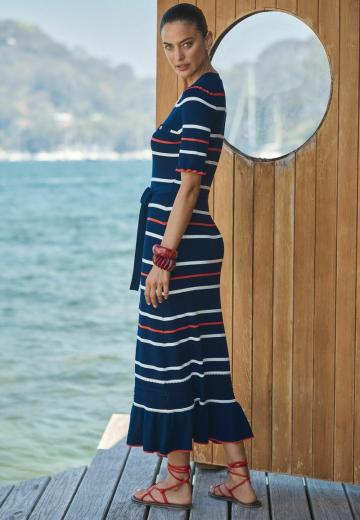 Вязаное платье