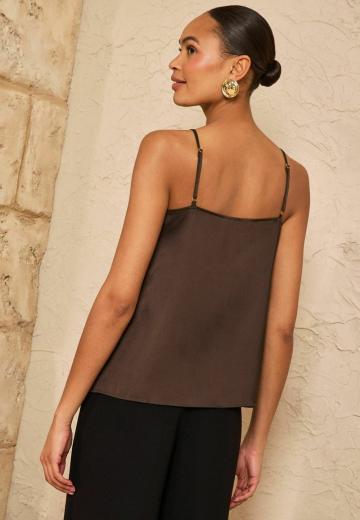 Топ на бретельках