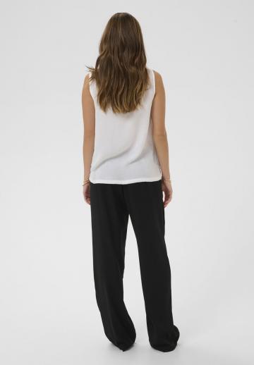 Блузка без рукавов