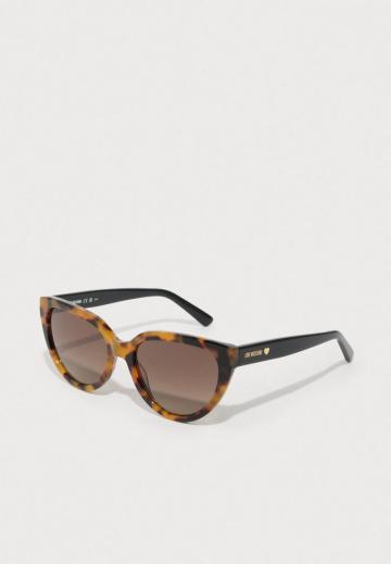 Солнечные очки