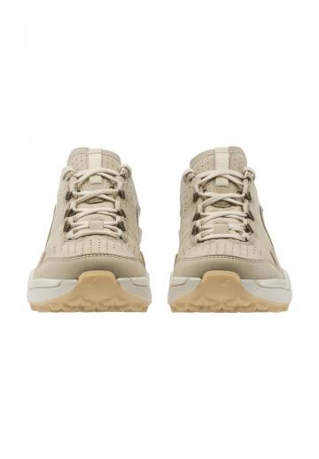 Походные ботинки