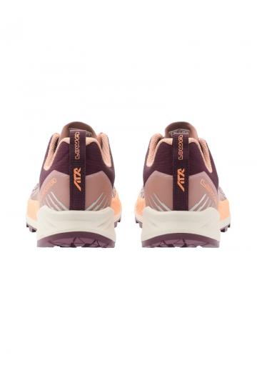 Походные ботинки