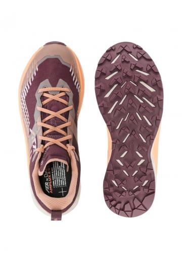 Походные ботинки