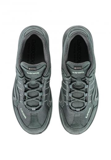 Походные ботинки