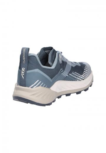 Походная обувь