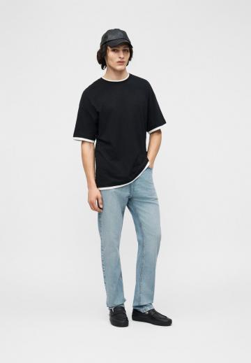 Прямые джинсы