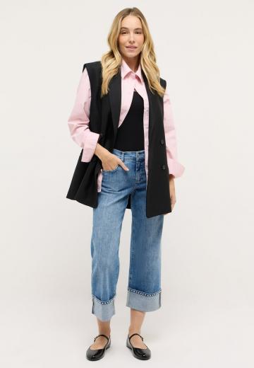 Короткие джинсы