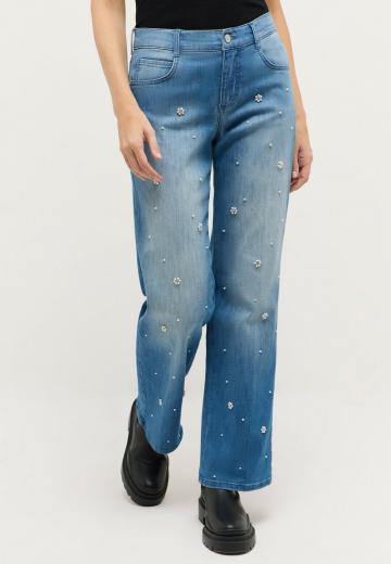 Прямые джинсы