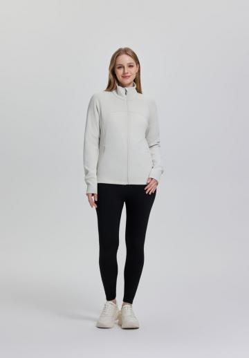 Спортивная толстовка