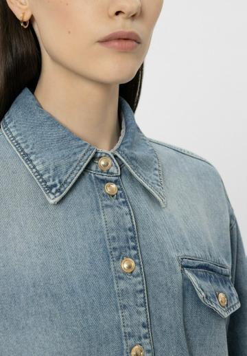 Джинсовая блузка