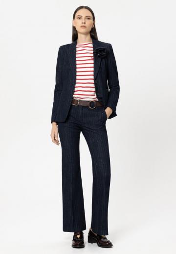 Клешеные брюки