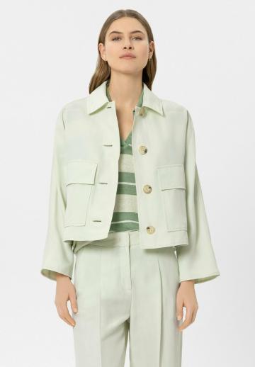 Блейзер с накладными карманами