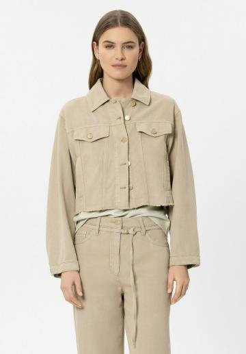 Джинсовая куртка