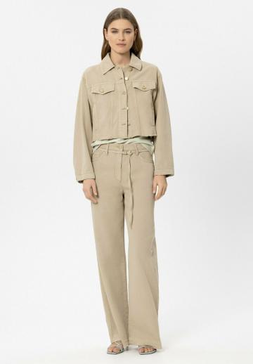 Джинсовая куртка