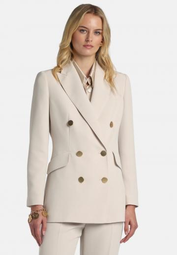 Короткое пальто