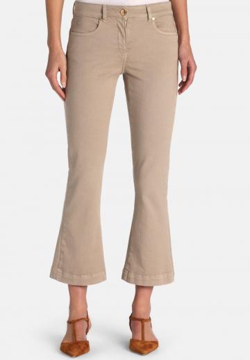 Короткие джинсы