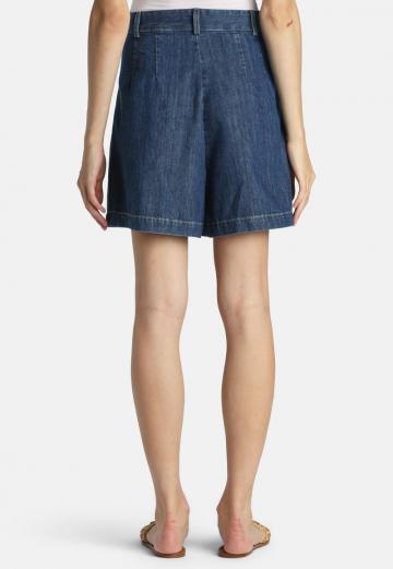 Джинсовые шорты