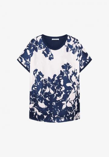 Атласная блузка