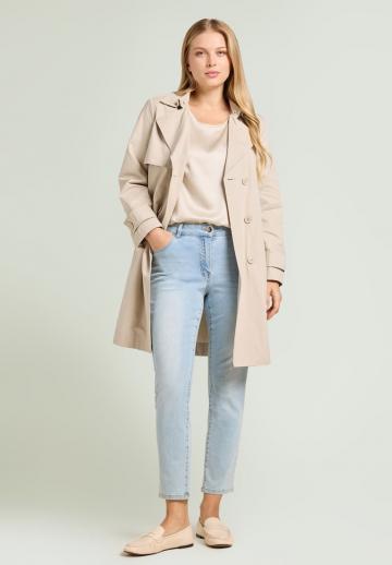 Короткие джинсы